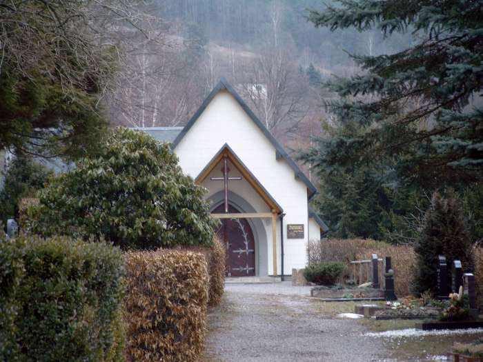 Die renovierte und neu gestaltete Leichenhalle